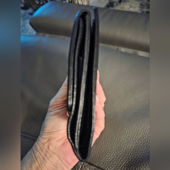 Chanel Black Leather Wallet - Picture 14 of 14